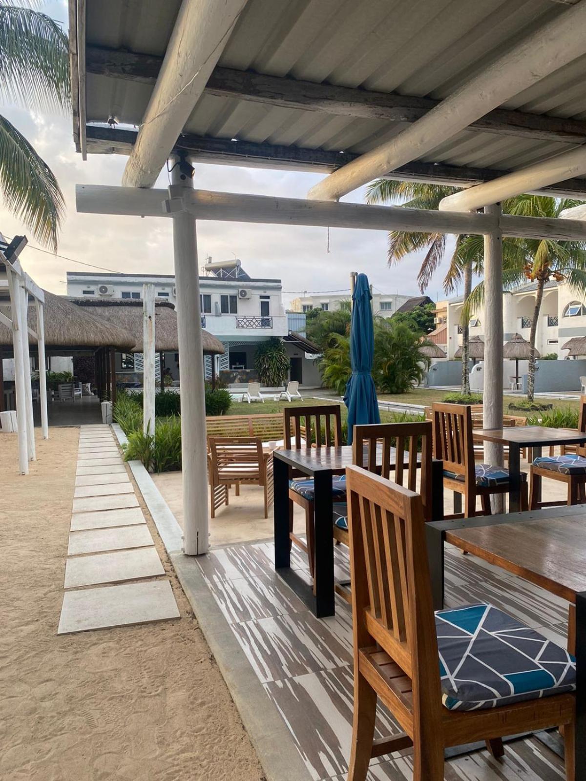 Stella Rina "Adults Only" Bed & Breakfast Grand Baie Exterior photo