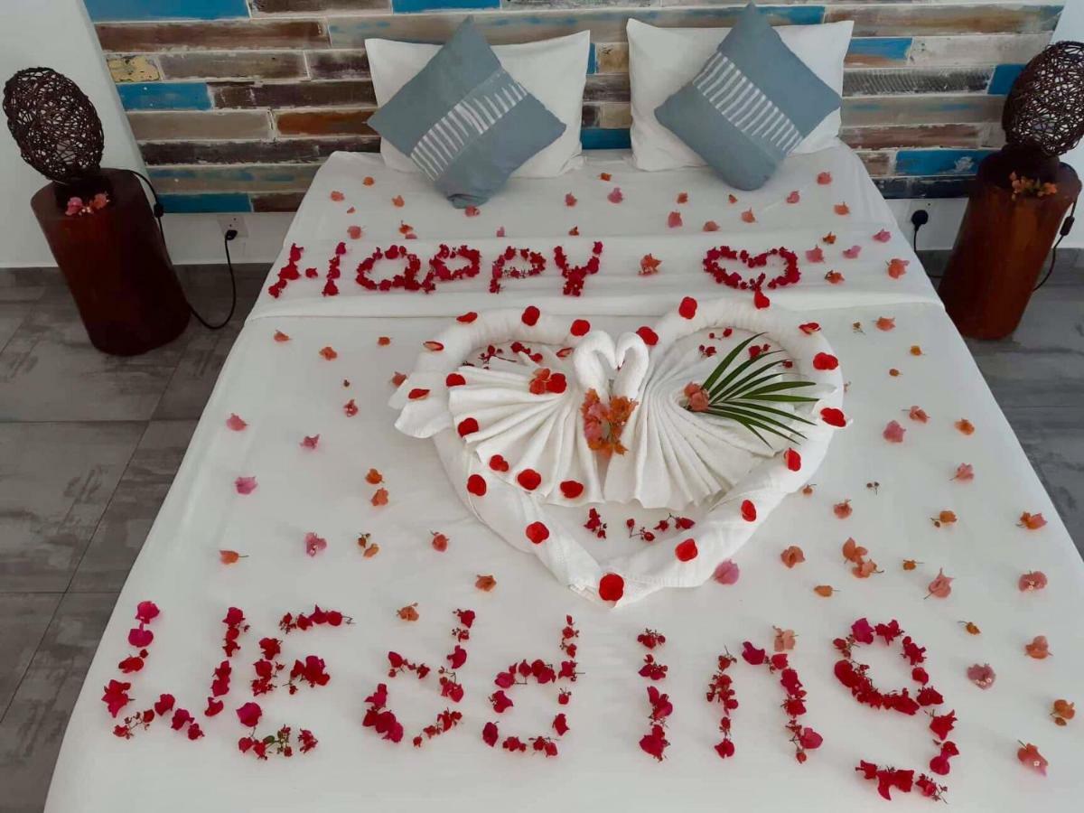 Stella Rina "Adults Only" Bed & Breakfast Grand Baie Exterior photo
